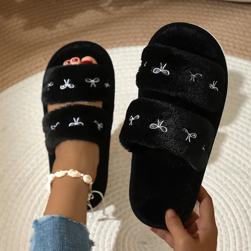 Embroidery Design Free - Chinelo Feminino de Plataforma com Laço