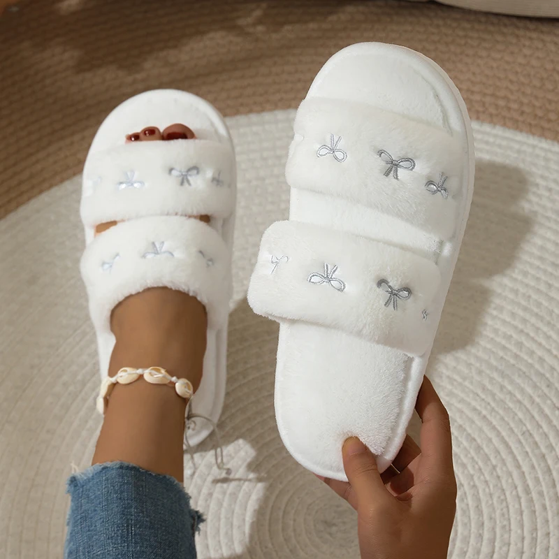 Chinelo Feminino de Plataforma - Embroidery Design Free avaliação e preço