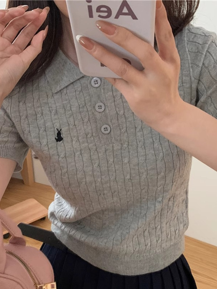 Cseta Fena de Gola  Exclusiva, - Embroidery Unique Design avaliação e preço
