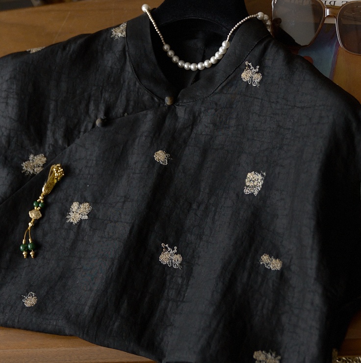 Nova Blusa Feminina Casual de  - Embroidery Flower Pattern avaliação e preço
