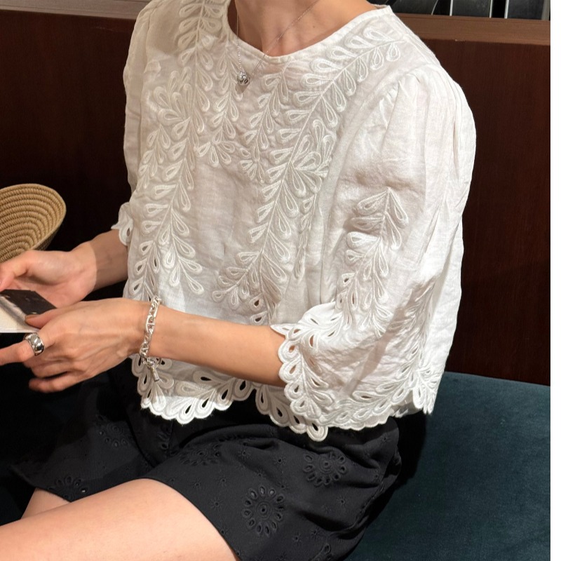 Camisa Feminina Estilo Francês - Embroidery Unique Design avaliação e preço
