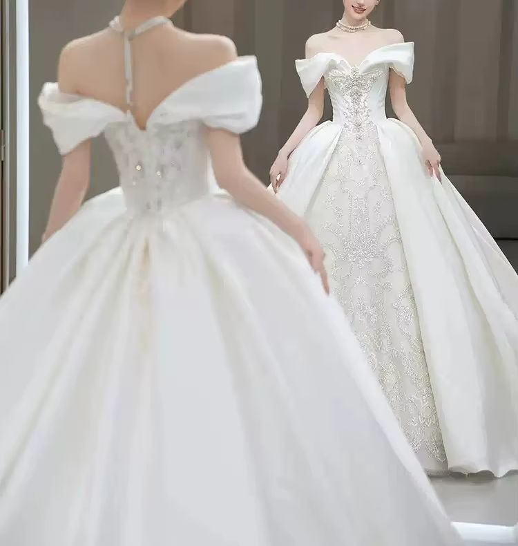 Vestidos de Noiva Chiques com  - Embroidery Skirt avaliação e preço